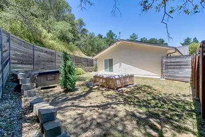 425 Echo Valley Rd, Salinas, CA 93907 - Photo 48