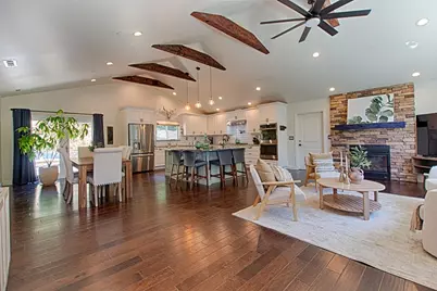 425 Echo Valley Rd, Salinas, CA 93907 - Photo 12