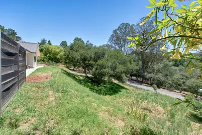 425 Echo Valley Rd, Salinas, CA 93907 - Photo 28