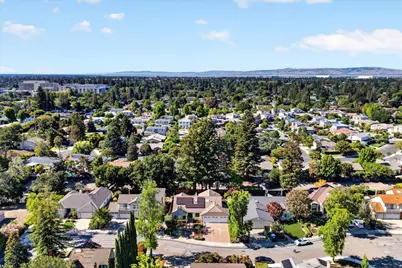 292 Apricot Ln, Mountain View, CA 94040 - Photo 60
