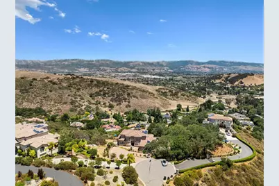 18600 Castle Ridge Dr, Morgan Hill, CA 95037 - Photo 56