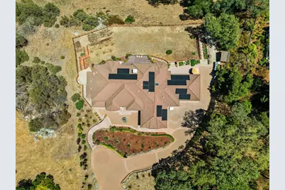 18600 Castle Ridge Dr, Morgan Hill, CA 95037 - Photo 2