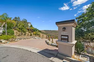 18600 Castle Ridge Dr, Morgan Hill, CA 95037 - Photo 4