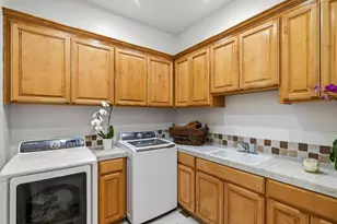 18600 Castle Ridge Dr, Morgan Hill, CA 95037 - Photo 54