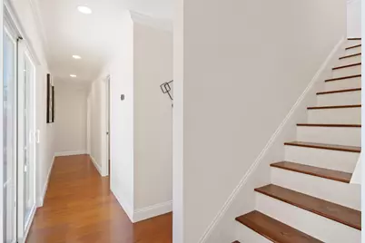 552 Borregas Ave, Sunnyvale, CA 94085 - Photo 22
