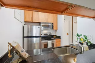 2110 Shelter Creek Ln, San Bruno, CA 94066 - Photo 4