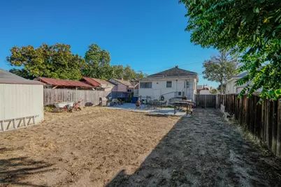 204 N 24th St, San Jose, CA 95116 - Photo 18