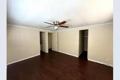 144 Quail Holw 144, San Jose, CA 95128 - Photo 4