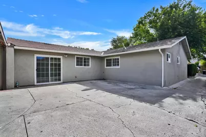 3855 Kauai Dr, San Jose, CA 95111 - Photo 16