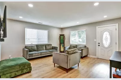 3855 Kauai Dr, San Jose, CA 95111 - Photo 26