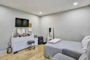 3855 Kauai Dr, San Jose, CA 95111 - Photo 32