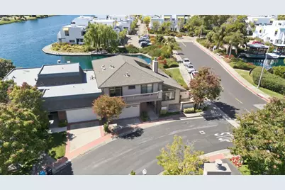 700 Coronado Ln, Foster City, CA 94404 - Photo 12