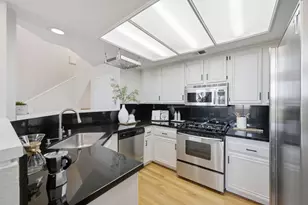 5269 Fairbanks Common, Fremont, CA 94555 - Photo 8