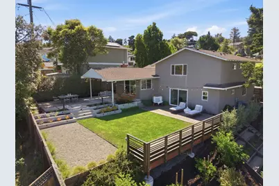 3801 Vineyard Dr, Redwood City, CA 94061 - Photo 38