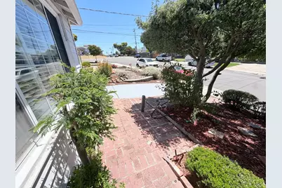 140 De Soto Way, San Bruno, CA 94066 - Photo 6