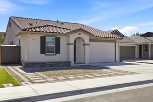 2951 Kern Wy, Hollister, CA 95023 - Photo 2