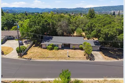 10621 Madera Dr, Cupertino, CA 95014 - Photo 12
