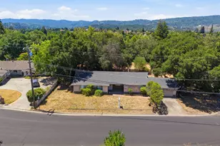 10621 Madera Dr, Cupertino, CA 95014 - Photo 12