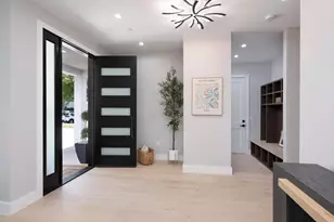 1472 Drake Ave, Burlingame, CA 94010 - Photo 2