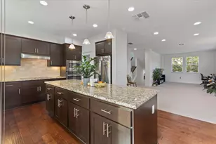 2041 Atlas Loop, Mountain View, CA 94043 - Photo 2