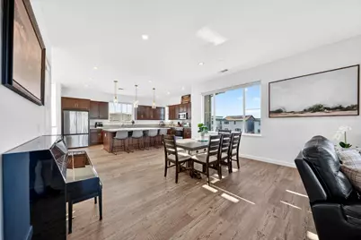 2466 Shore Vis, Fairfield, CA 94533 - Photo 10