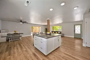 8105 Berg St, Granite Bay, CA 95746 - Photo 12