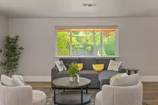 8105 Berg St, Granite Bay, CA 95746 - Photo 10