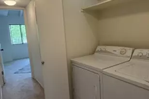 701 Woodside Ln 4, Sacramento, CA 95825 - Photo 18