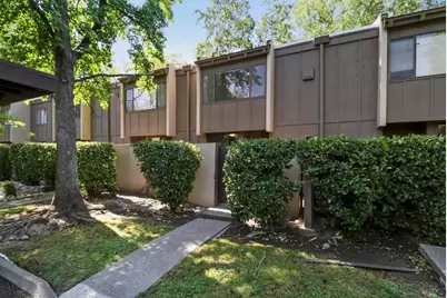 701 Woodside Ln 4, Sacramento, CA 95825 - Photo 18