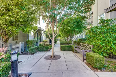 589 San Remi Ter 55, Sunnyvale, CA 94085 - Photo 2
