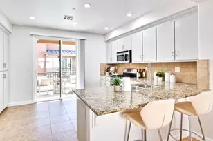 589 San Remi Ter 55, Sunnyvale, CA 94085 - Photo 4