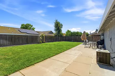 3848 Prince George Ln, Riverbank, CA 95367 - Photo 10