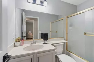 3848 Prince George Ln, Riverbank, CA 95367 - Photo 10