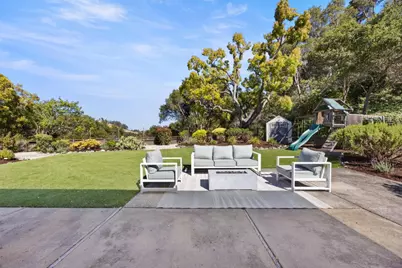 40 Roxbury Ln, San Mateo, CA 94402 - Photo 18