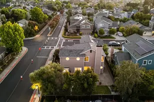 700 Bahama Ln, Foster City, CA 94404 - Photo 20
