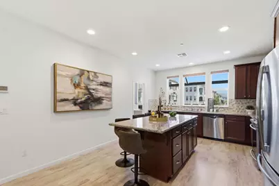 2758 Montecito Vista Way 4, San Jose, CA 95111 - Photo 16