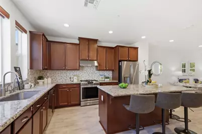 2758 Montecito Vista Way 4, San Jose, CA 95111 - Photo 14