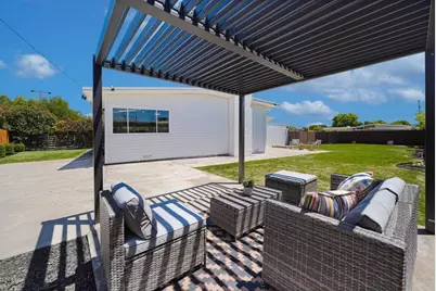 2053 Harding Ave, San Mateo, CA 94403 - Photo 28