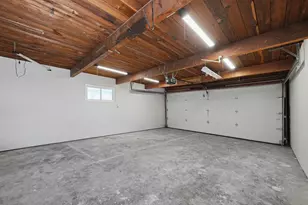 2053 Harding Ave, San Mateo, CA 94403 - Photo 24