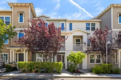 904 Jetty Dr, Richmond, CA 94804 - Photo 1