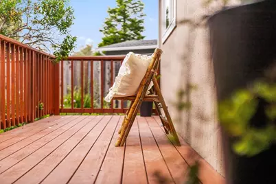 1055 View Way, Pacifica, CA 94044 - Photo 8