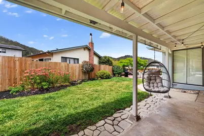 1012 Rio Vista Dr, Pacifica, CA 94044 - Photo 32