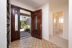 45 Camelot Ct, San Carlos, CA 94070 - Photo 8