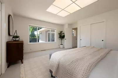 45 Camelot Ct, San Carlos, CA 94070 - Photo 16