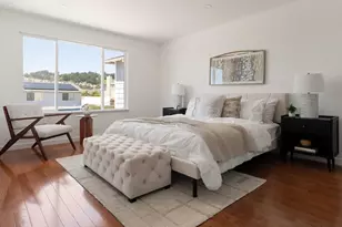 203 Golden Bay Dr, Pacifica, CA 94044 - Photo 12