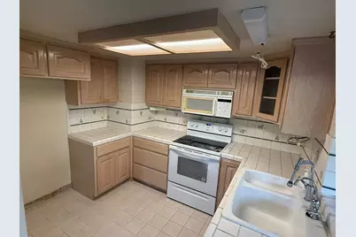 1347 Arbor Park Ct, San Jose, CA 95126 - Photo 10