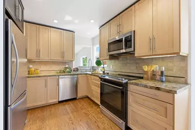 2351 Louis Rd, Palo Alto, CA 94303 - Photo 16