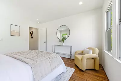 2351 Louis Rd, Palo Alto, CA 94303 - Photo 20
