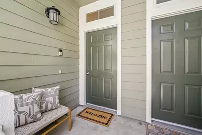 1051 Helm Ln, Foster City, CA 94404 - Photo 6
