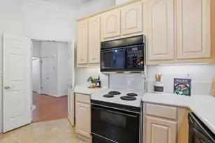 8667 French Oak Dr, San Jose, CA 95135 - Photo 16